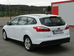 Ford Focus 1.6 TDCi ,  85 kW nafta, 2012 - 4