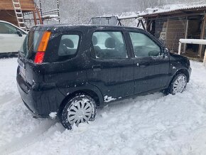 Subaru Justy GX3 - 4