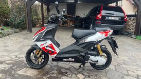 Aprilia SR 50 - 4