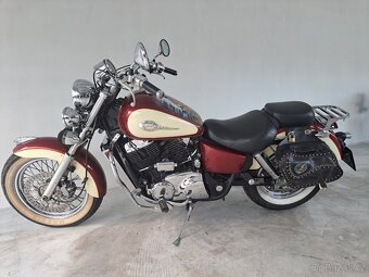 Honda VT1100 Shadow - 4