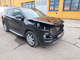 HYUNDAI TUCSON N-LINE 1.6 T-GDI 130 kW AUT ČR 2019 56t km CE - 4