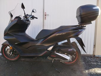 Prodám Honda PCX 125 - 4