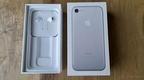 iPhone 7, Silver, 32GB - 4