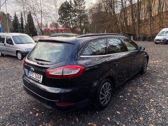 Ford Mondeo Combi 1.6TDCI 85kW klima tempomat navi 2014 - 4