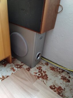 Subwoofer - 4