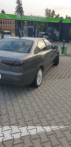 Alfa Romeo 166 2.4 JTD - 4