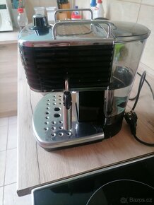 Delonghi kávovar - 4