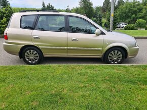 KIA CARENS 2,0 CRDI 82 kW AUTOMAT TAŽNÉ TOP KM 95000 - 4