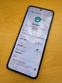 Samsung galaxy Z 3 flip - 4