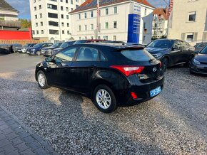 Hyundai i30 World Cup FIFA Edition - 4