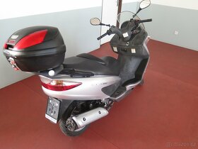 Suzuki Burgman 200 - 4