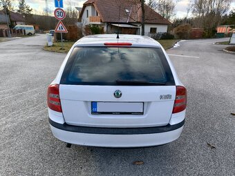 ŠKODA OCTAVIA II COMBI 1.6 MPI 75kw, r.v. 2012, VÝBORNÝ STAV - 4