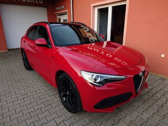 Alfa Romeo Stelvio 2.2 Veloce Q4 154kW - 4