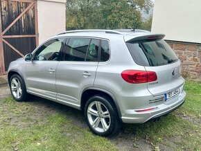 VW Tiguan 1.9TDi 4Motion R-Line - 4