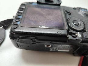 Canon EOS 5D Mark II - 4