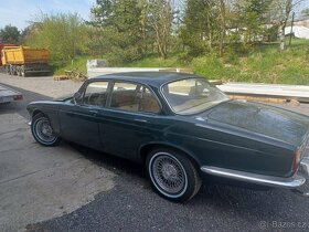 Jaguár XJ-6, 1. série british green - 1971 - 4