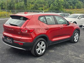 Volvo XC40 2.0 120kW B3 CORE ČR NOVÉ - 4