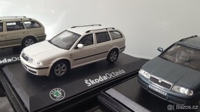 PRODÁM - modely Škoda Octavia Combi Tour 1:43 ABREX - 4