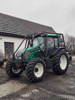 Valtra N101 s čelním nakladačem - 4