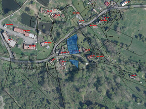 Prodej podílu 1/3 rodinného domu a stavebních pozemků 737 m2 - 4