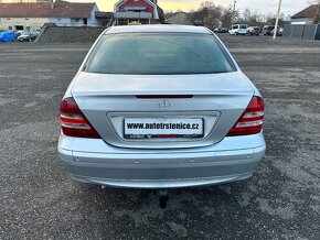 MERCEDES BENZ TŘÍDY C200 - MANUAL - BEZ KOROZE - 4