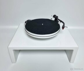 Pro-Ject RPM 1.3 Genie - 4