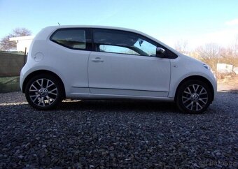 Volkswagen Up 1.0i55kWNÁJEZD 64500KM2XPNEU benzín manuál - 4