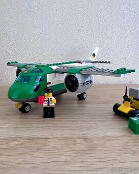 LEGO City 60101 - Letiště - nákladní letadlo - 4