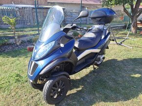 Piaggio mp3 300 LT Ř.P SKUPINA B - 4