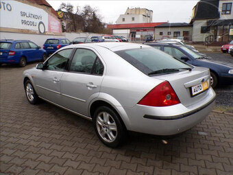 Ford Mondeo 2,0 i TREND-HNED ODJÍŽDÍTE - 4