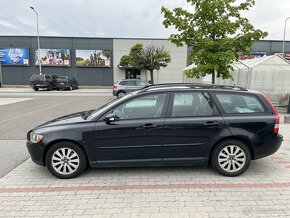 VOLVO V50 2.0D - 4