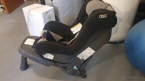 Autosedačka isofix s platformou Audi - 4