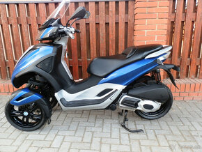 Piaggio MP3 300 Yourban LT (2015) - 4