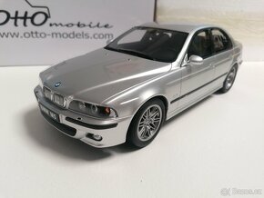 Prodám model BMW M5 E39 - 4