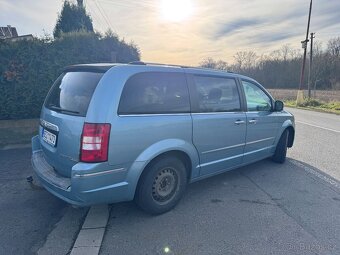 Chrysler Grand Voyager 2,8 CRDi Limited 2009 - 4