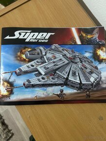 Star Wars Millenium Falcon - 4