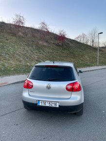 Volkswagen Golf V - 4