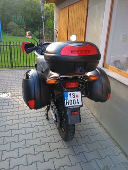 Honda xl650V - 4