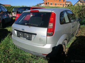 FORD FIESTA 1.3i, r.v.2004 - 4