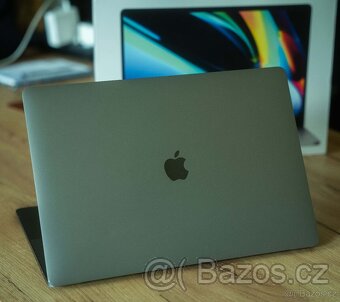 Prodám MacBook Pro 16¨ Space Gray - 4