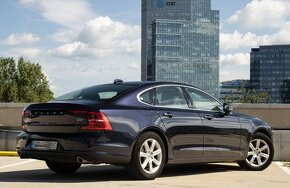 Volvo S90 D4 2.0L Drive-E Momentum A/T - 4