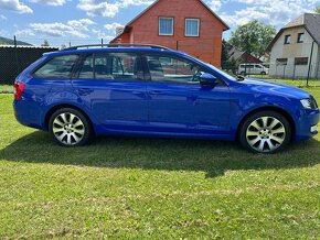 Škoda Octavia kombi 1.6TDi AMBIENTE 2xALU NAVI PO ROZVODECH - 4