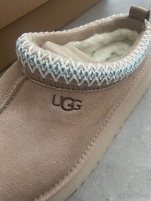 UGG Tazz Sand - 4