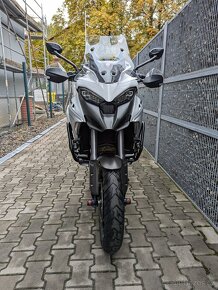 Ducati Multistrada V4 S Full bílá s drátěnými koly - 4