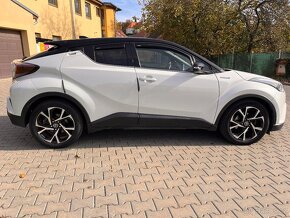 Toyota C-HR 1,8 automat Selection JBL - 4