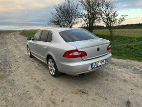 Škoda Superb - 4