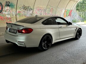 BMW M4  317KW/431HP - 4