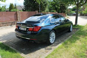 750d xDrive, PLNÁ VÝBAVA, Harman/Kardon, ADAPTIV, KEYLESS - 4