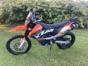 KTM 690 Enduro - 4