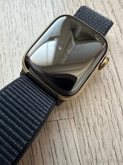 Nové Apple Watch Series 7 Cellular zlatá nerezová ocel - 4